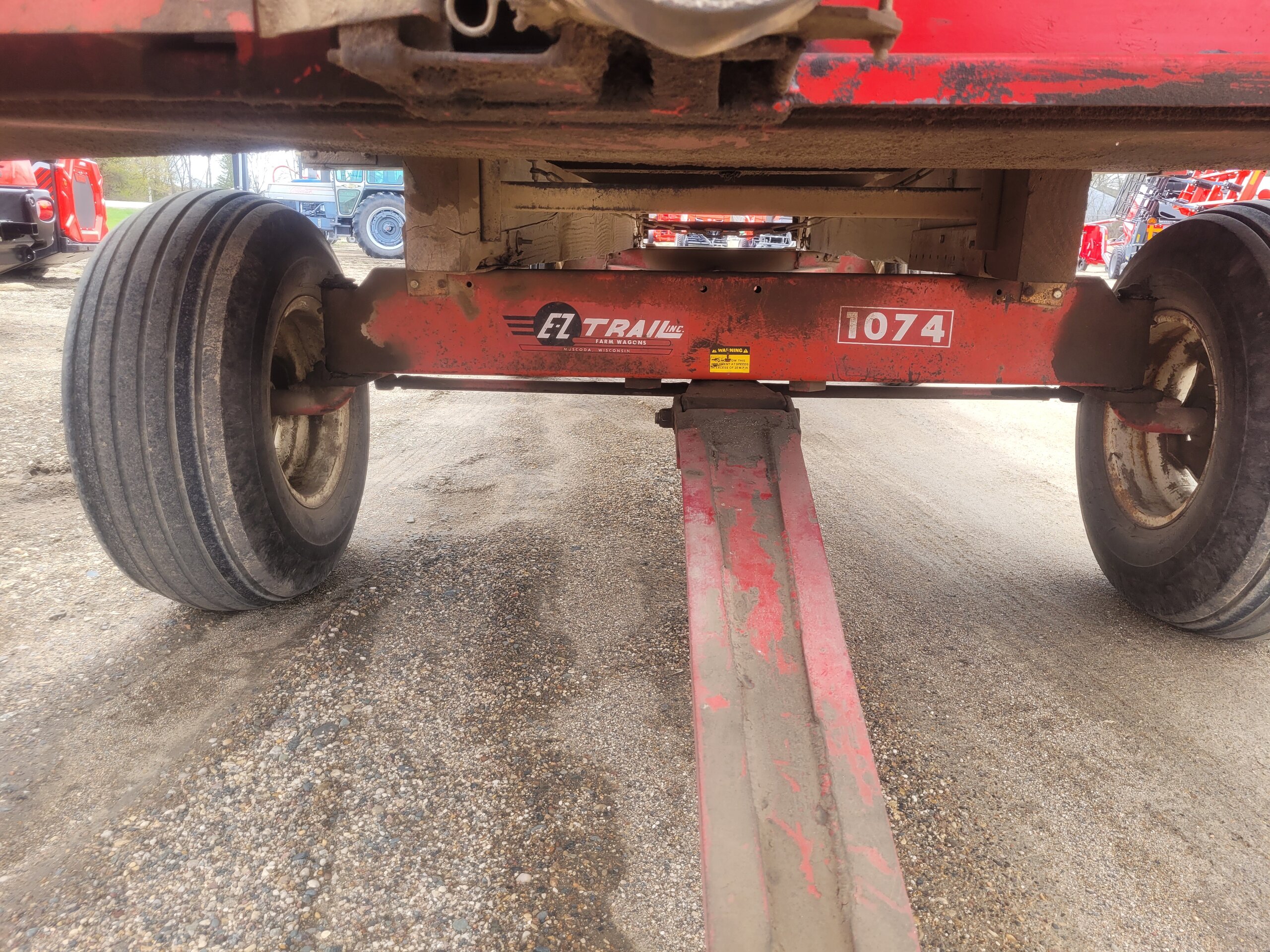 1988 H&S 500 14′ Forage box