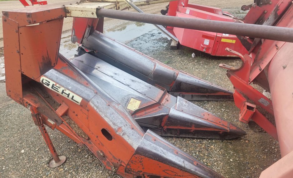 1994 GEHL TR3038 1487