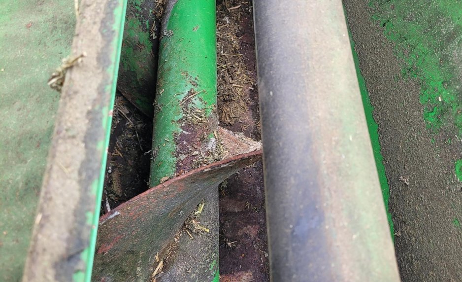 2005 JOHN DEERE 3975 TF003