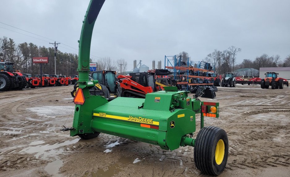 2005 JOHN DEERE 3975 TF003