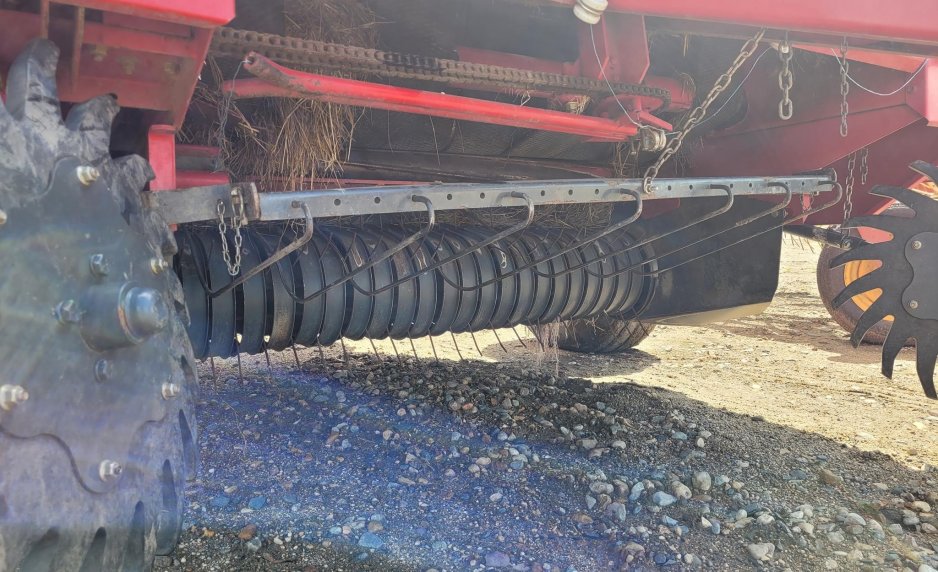 2009 MASSEY FERGUSON 1756 ED003