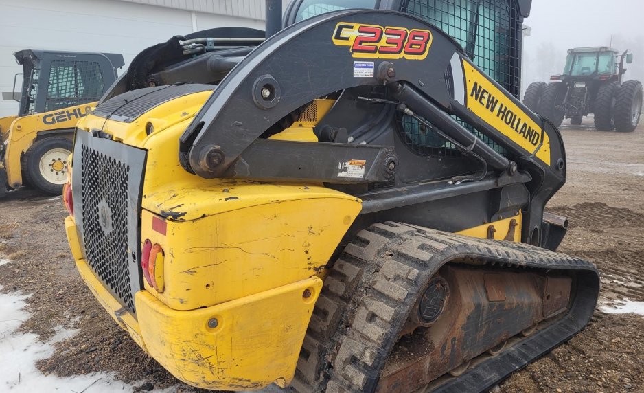 2012 NEW HOLLAND C238 B420