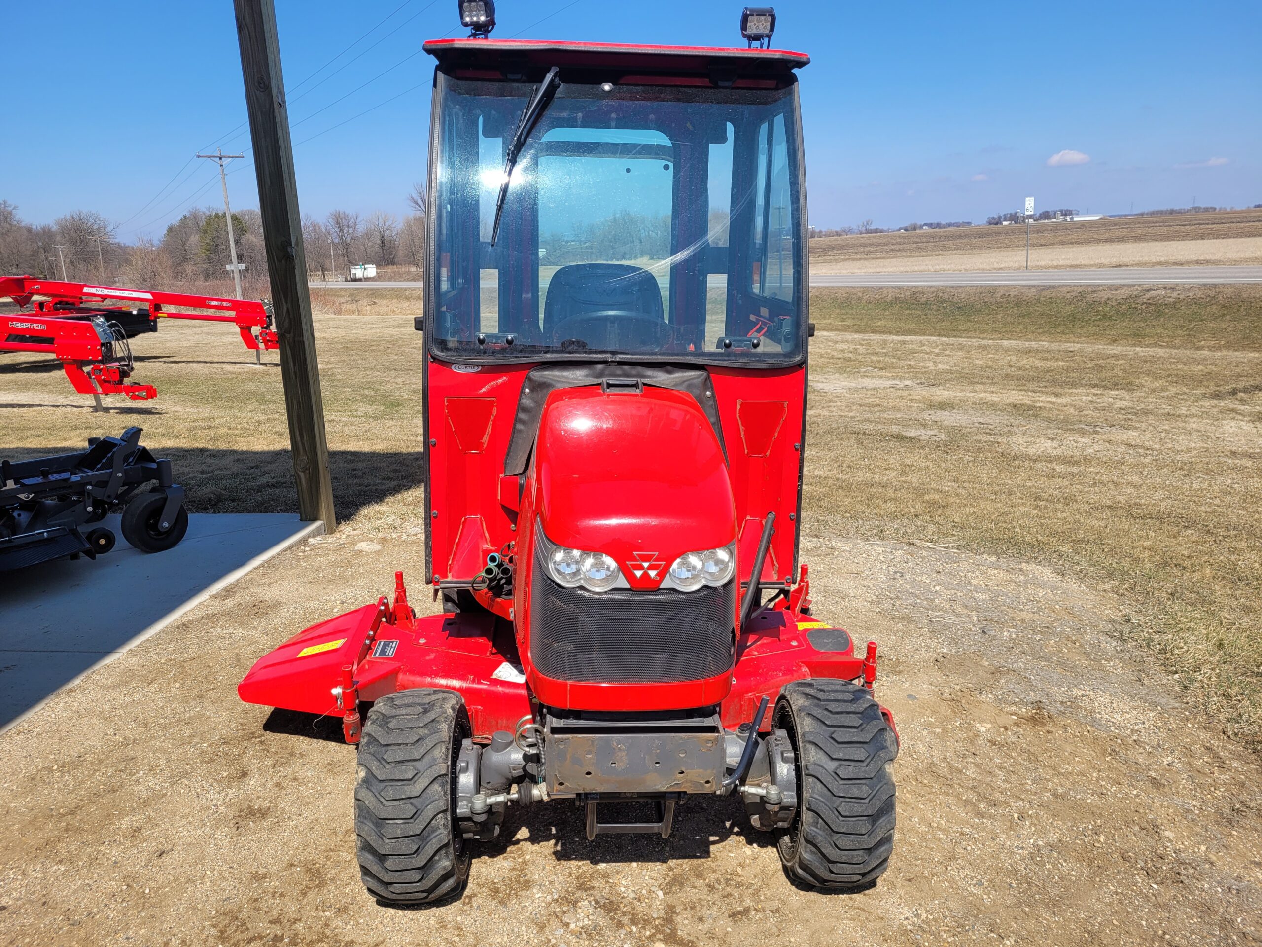 2017 MF GC1705 Tractor, Deck, Cab and Snowblower