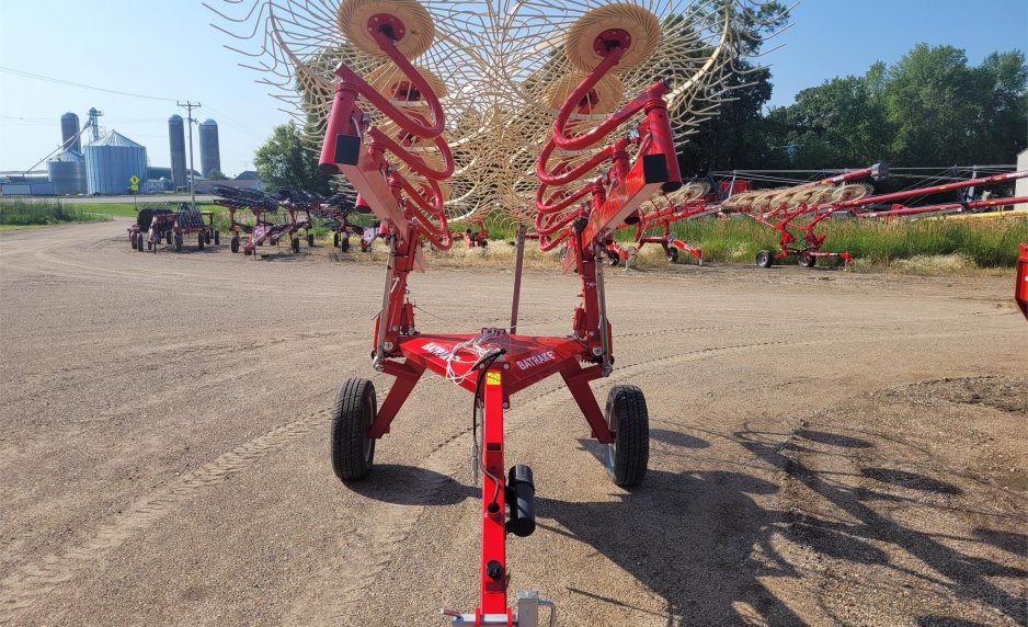 2022 ENOROSSI BATRAKE 10I NE671