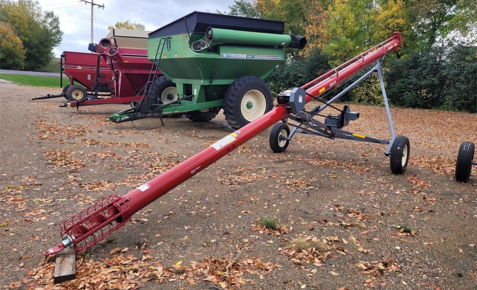 2023 MERIDIAN HD8-33 NF737