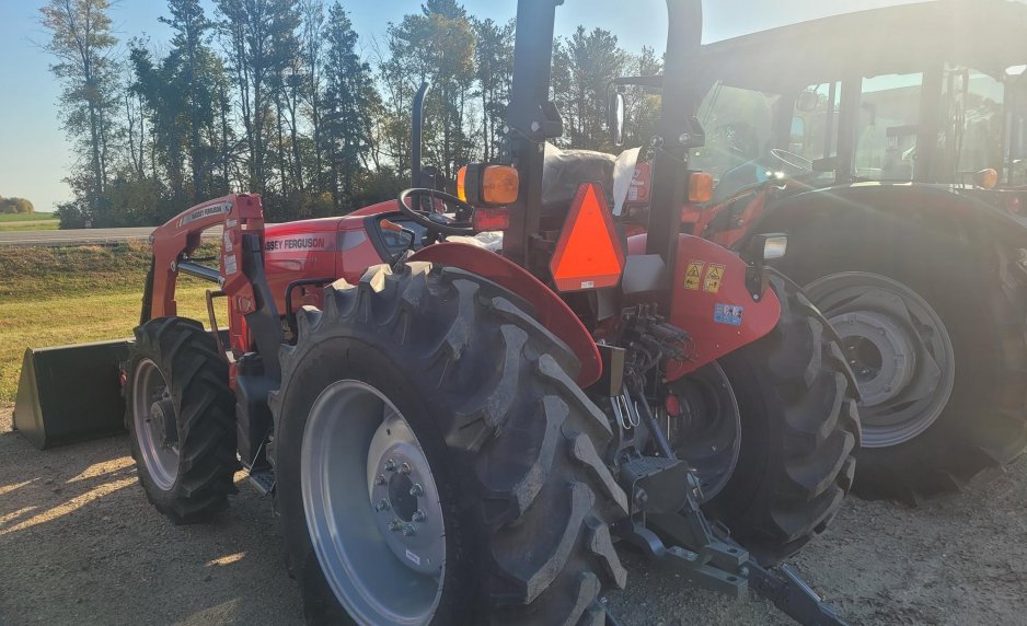 2024 MASSEY FERGUSON 2607H NA563