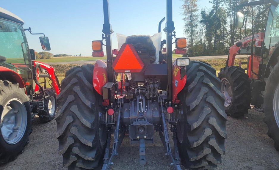 2024 MASSEY FERGUSON 2607H NA563