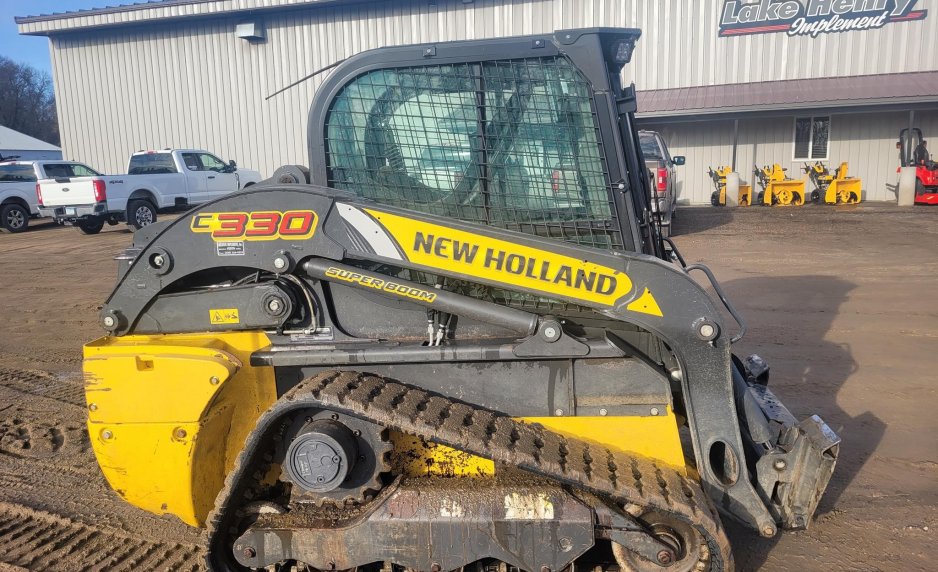 2024 New Holland C330