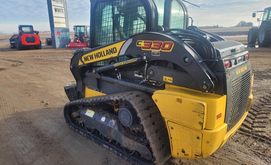 2024 New Holland C330