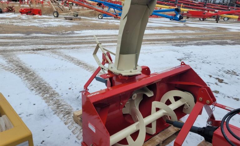 2024 Snow Blower FARM KING Y600 NF710I
