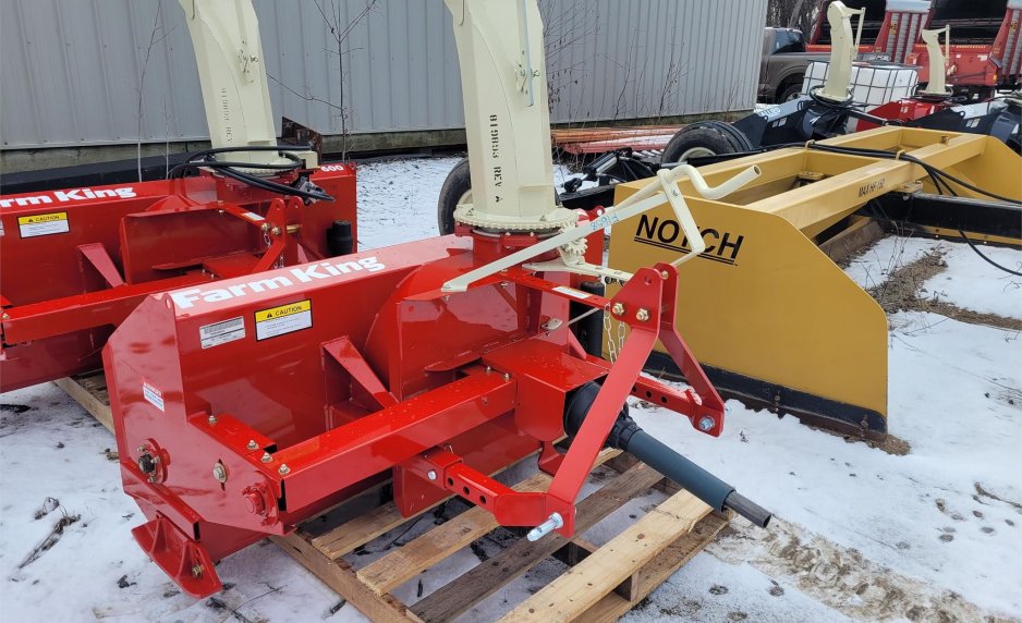 2024 Snow Blower FARM KING Y600 NF710I
