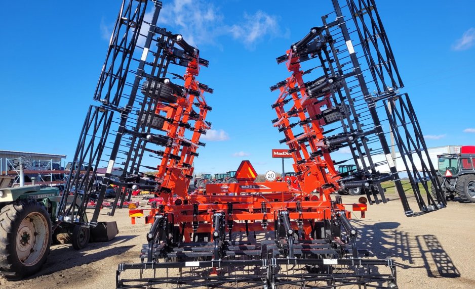 2025 KUHN KRAUSE 5635-30 1097