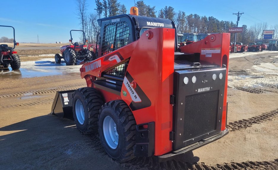 2026 MANITOU 1900R NXT2 0706