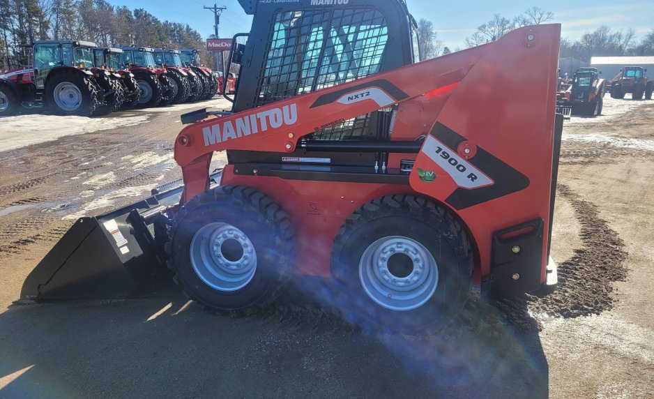 2026 MANITOU 1900R NXT2 0706