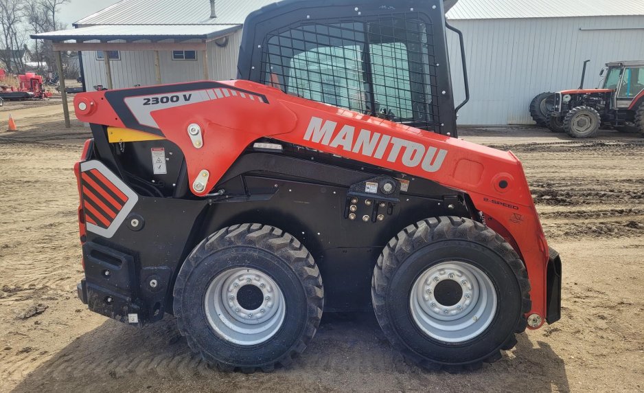2026 Manitou 2300V