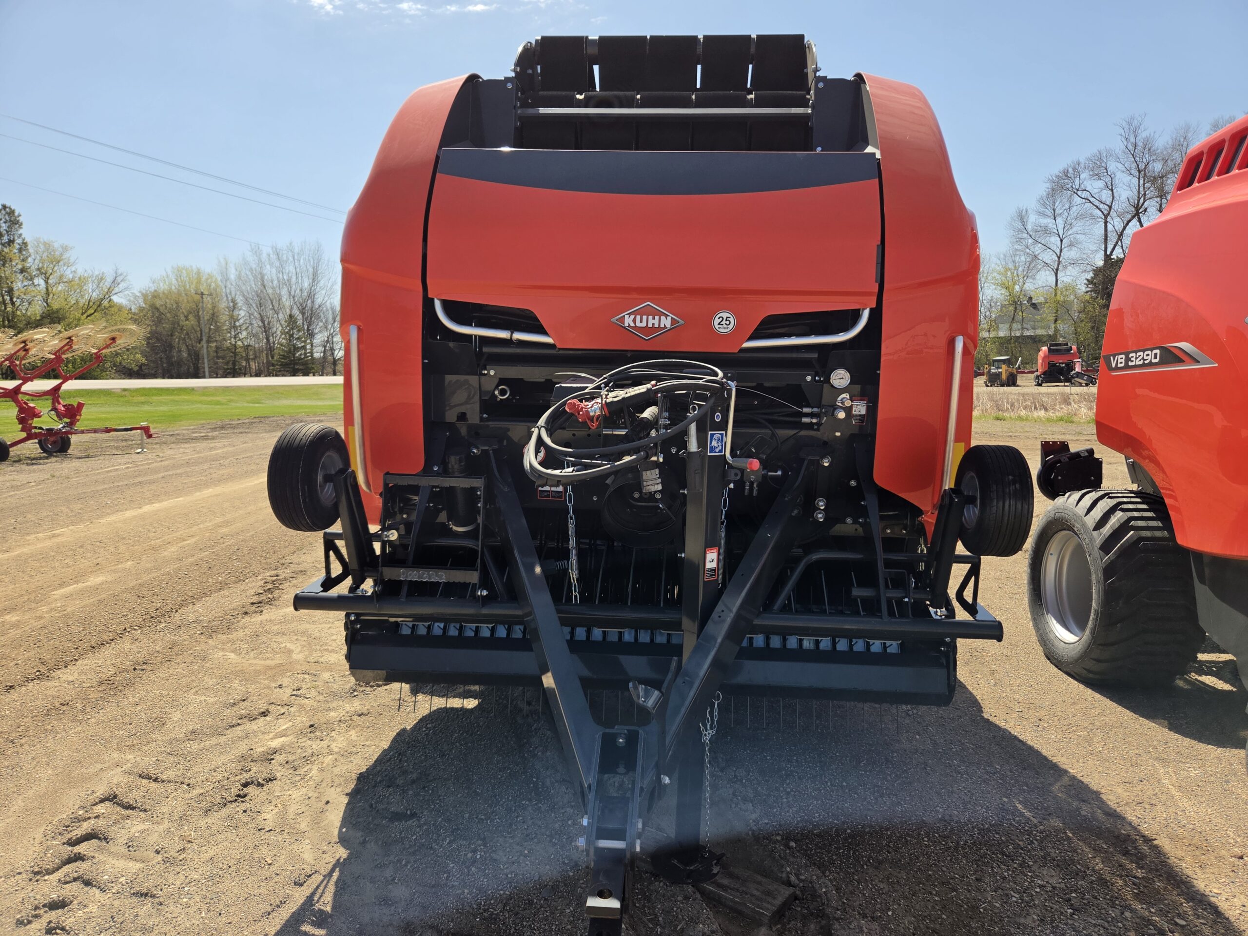 2025 Kuhn VB3190 Round Baler 1828