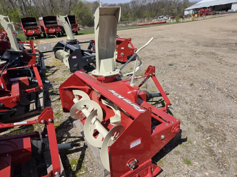 2024 Snow Blower FARM KING Y600 NF710I