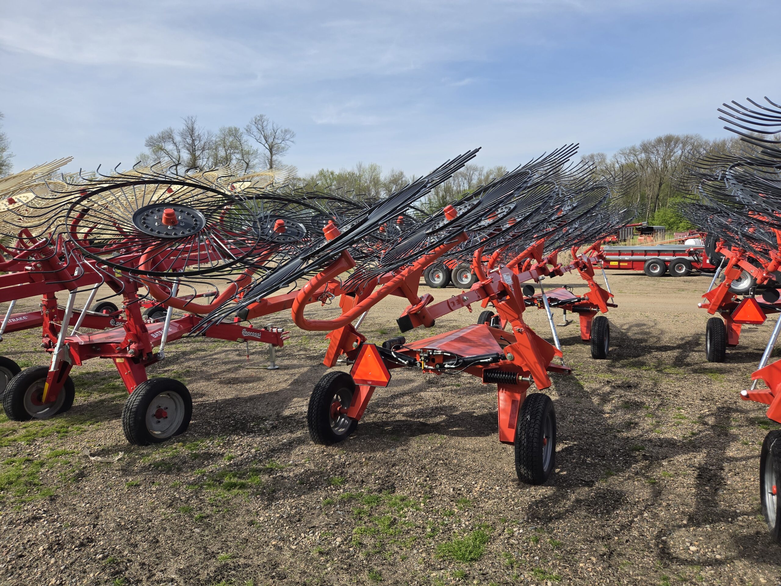 2025 Kuhn SR110 GII Rake NE752