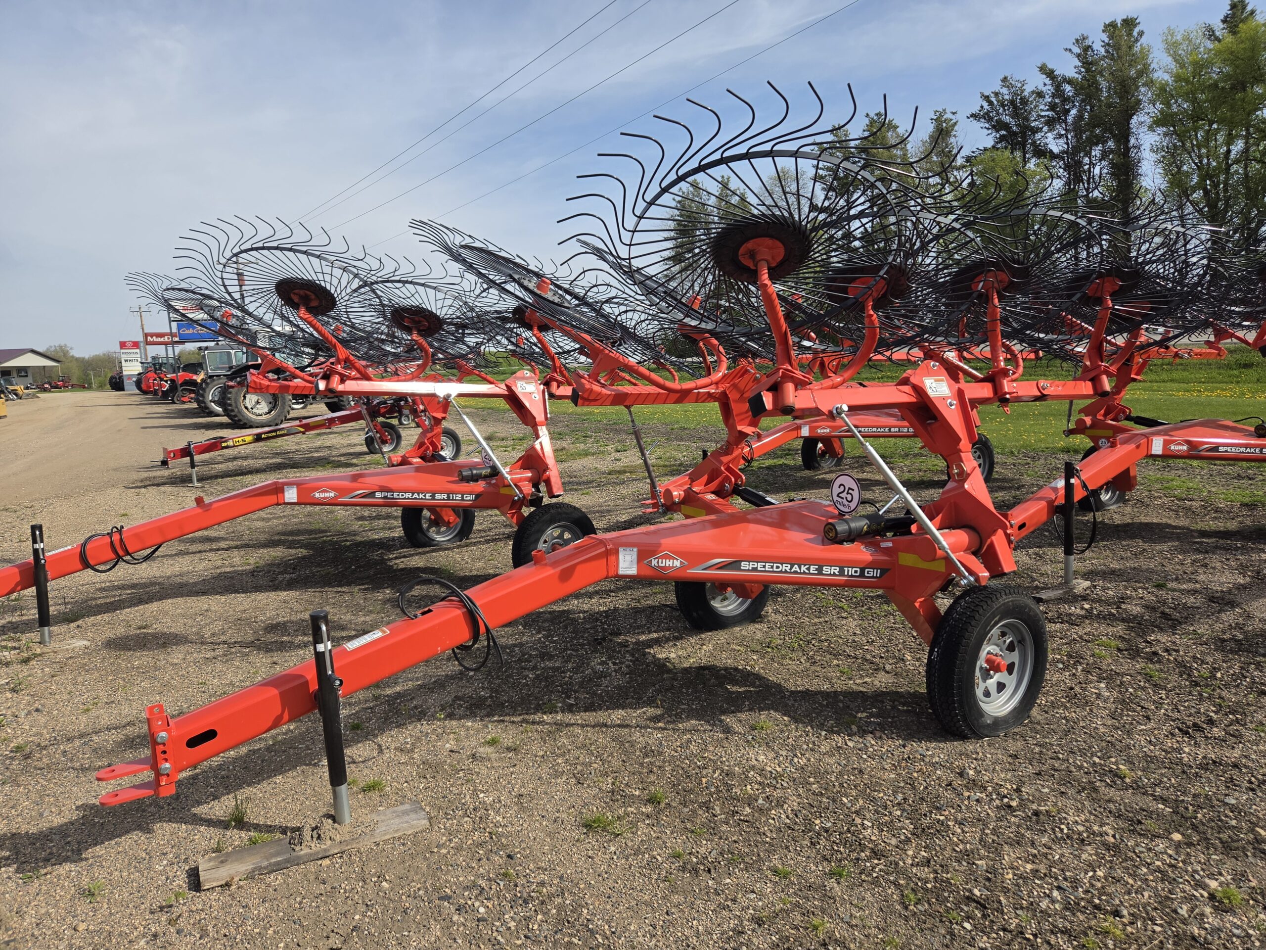 2025 Kuhn SR110 GII Rake NE752