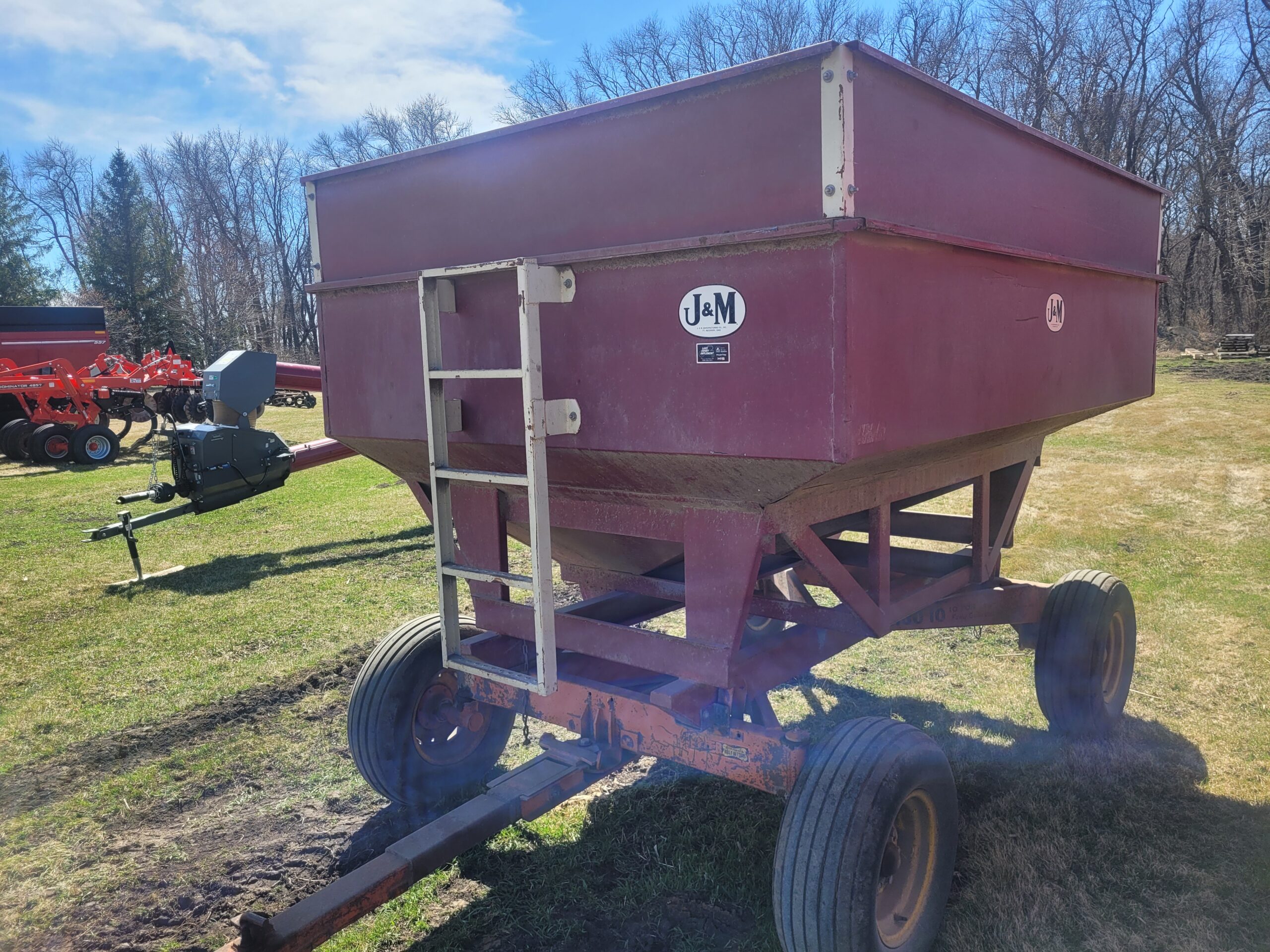 J&M 250-7 Gravity Box